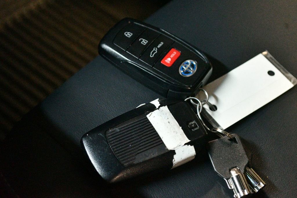 Used 2022 Toyota Venza XLE image 83