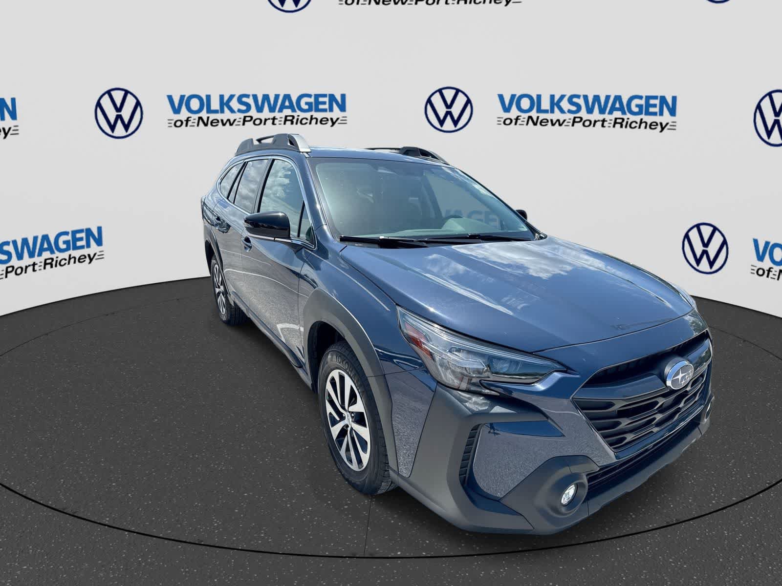 Used 2025 Subaru Outback Premium AWD/4WD image 16