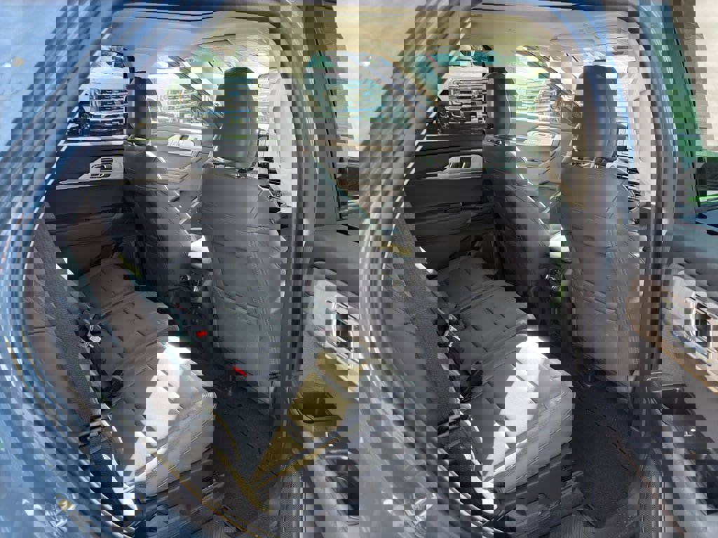 New 2026 Ford Explorer Active w/ Active Comfort Package image 33