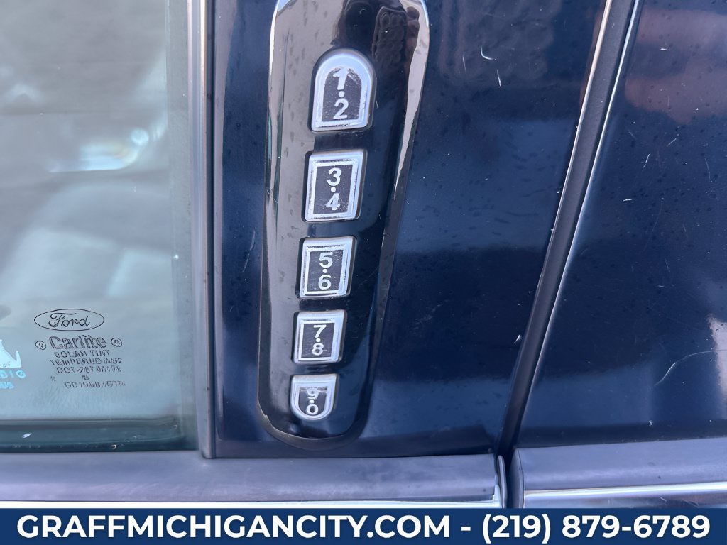 Used 2008 Mercury Sable Premier FWD image 13