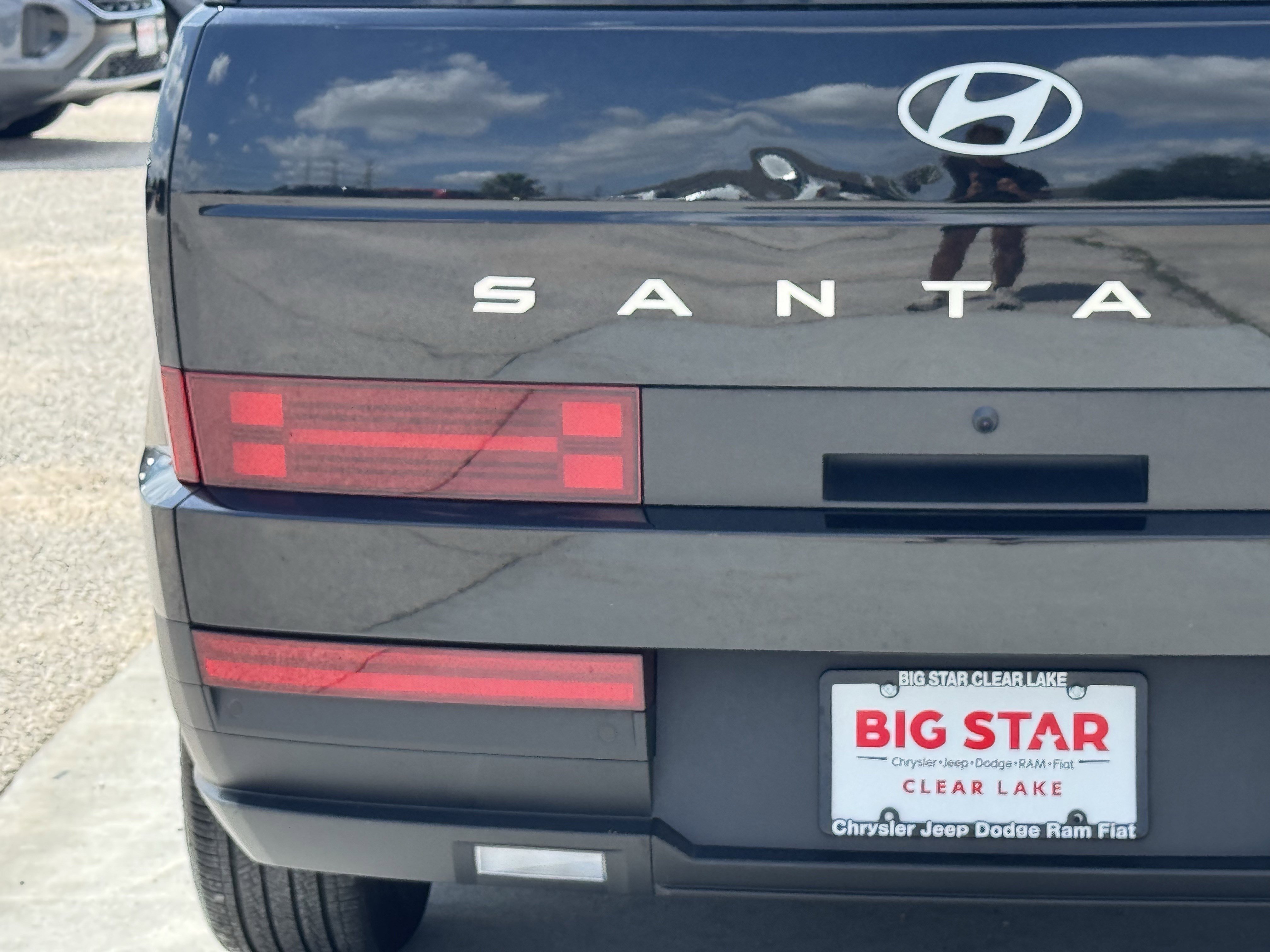 Used 2026 Hyundai Santa Fe SEL FWD image 11