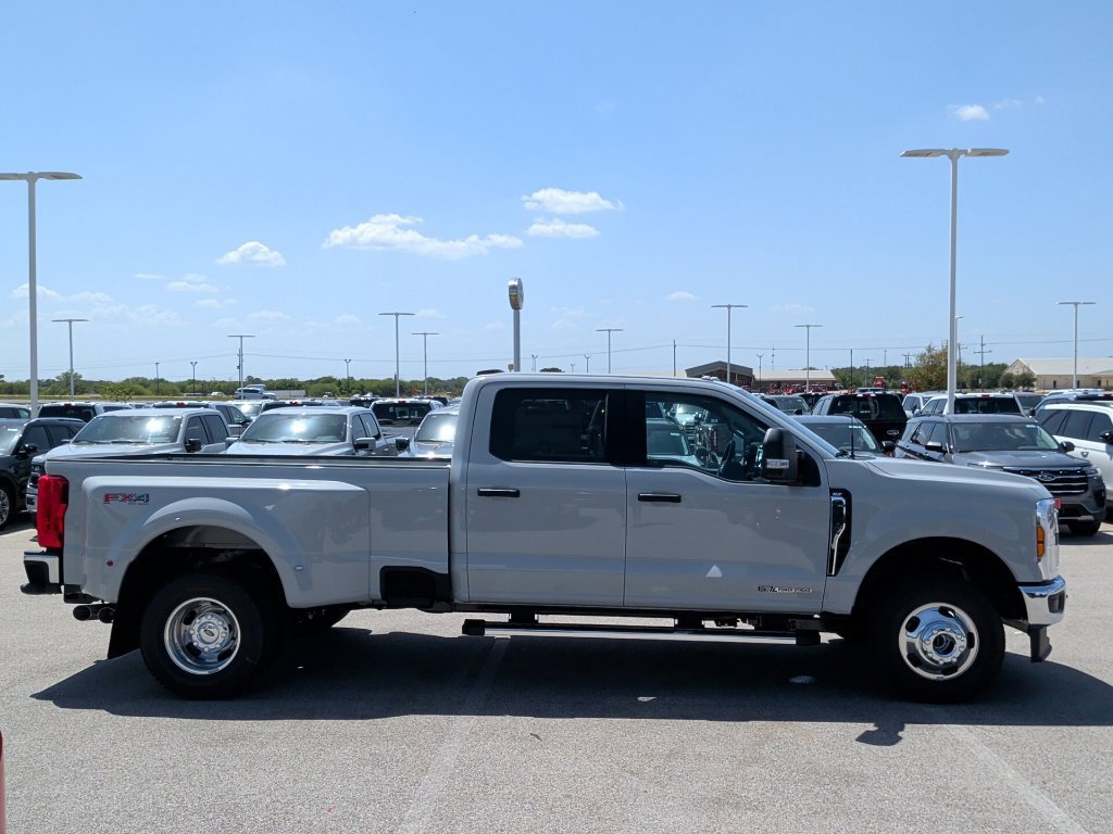 New 2026 Ford F350 XLT AWD/4WD image 9