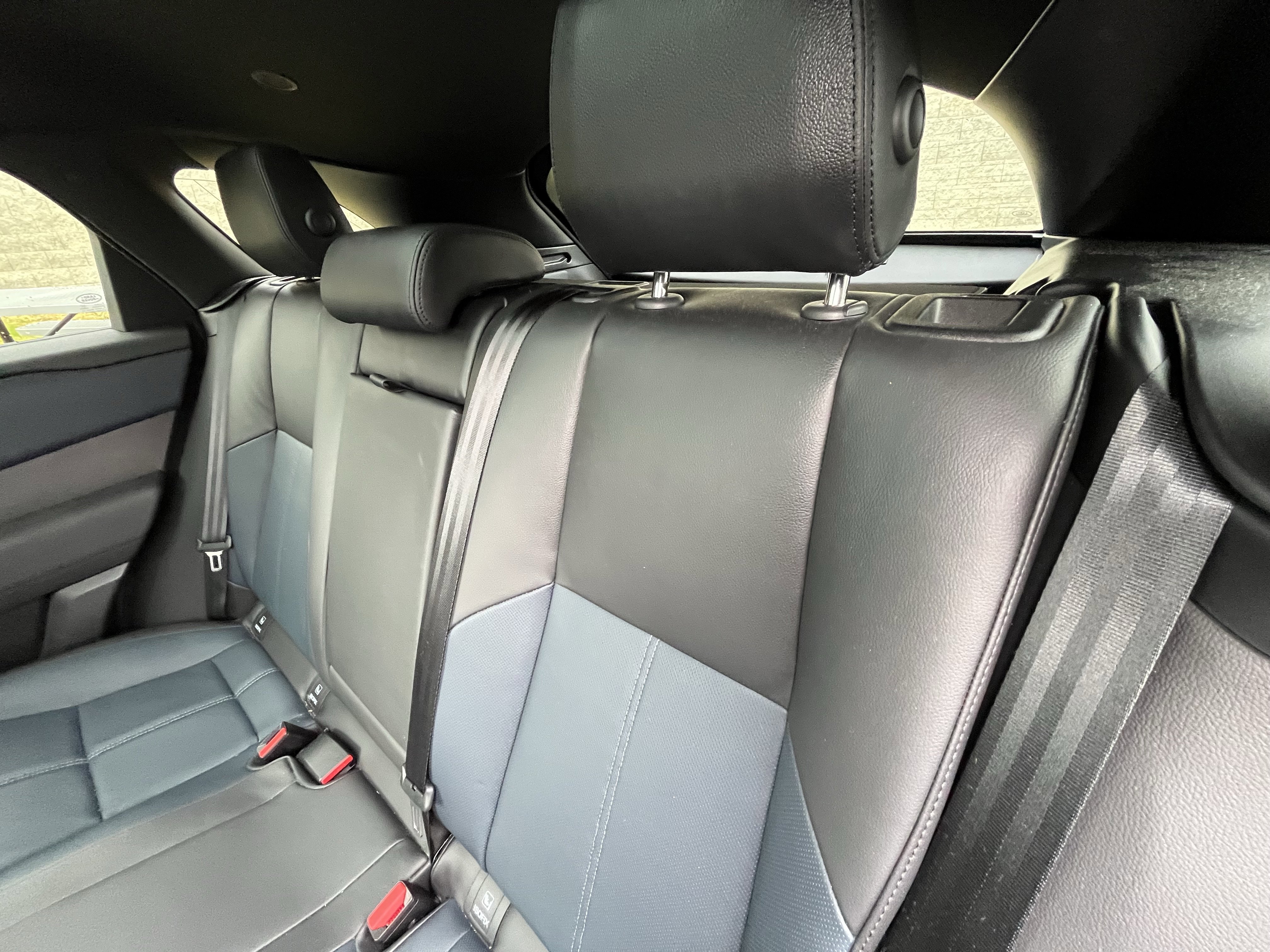 Used 2024 Land Rover Range Rover Velar Dynamic SE image 23