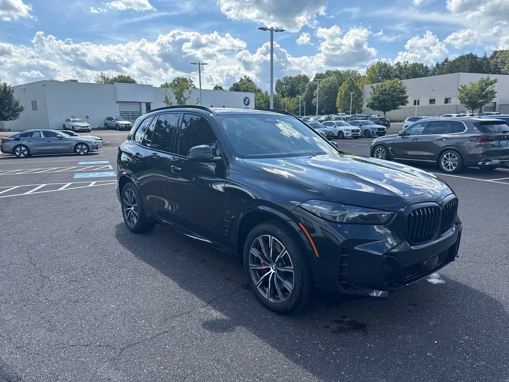 Used 2026 BMW X5 xDrive50e w/ M Sport Package AWD/4WD image 7