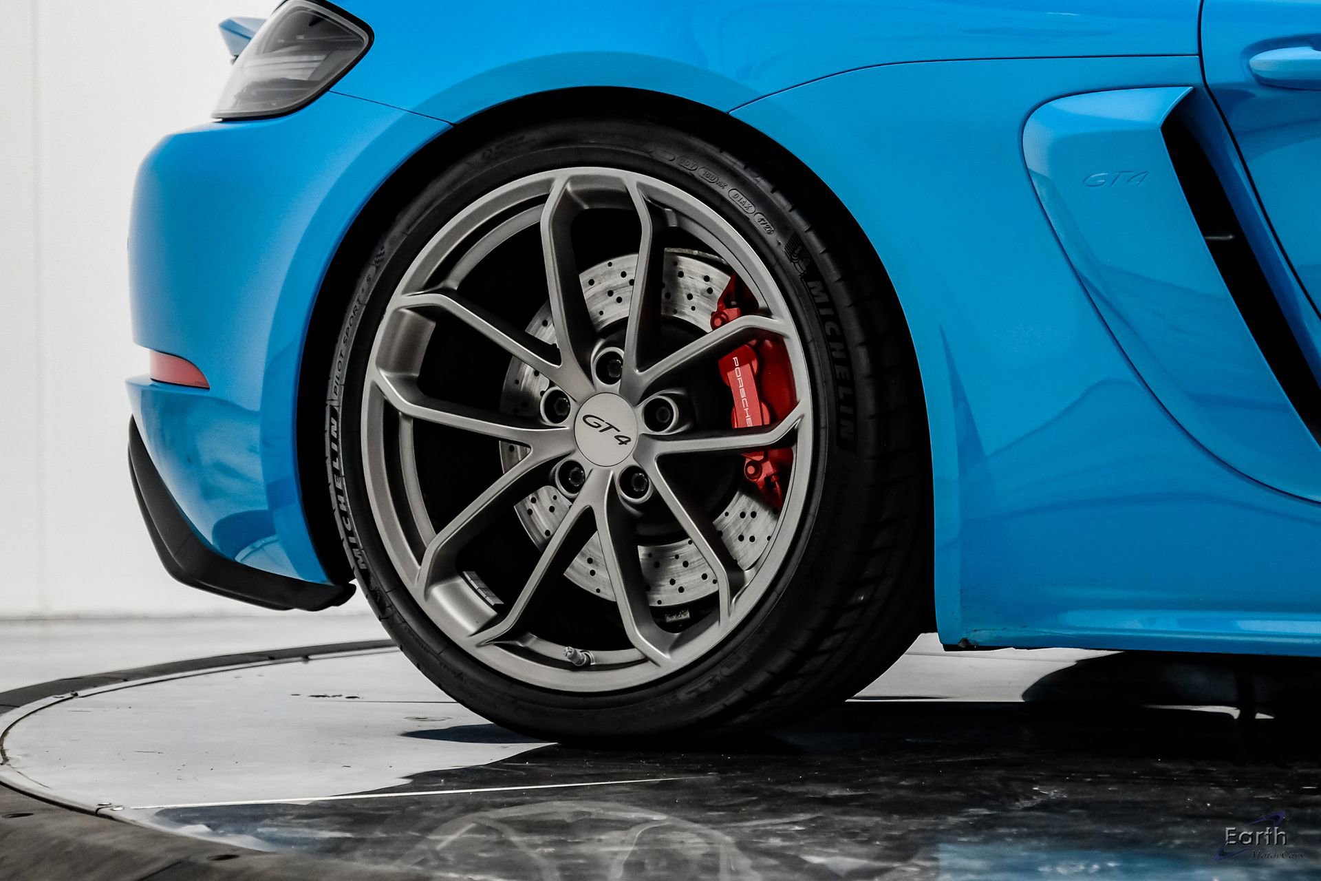 Used 2020 Porsche 718 Cayman GT4 image 96
