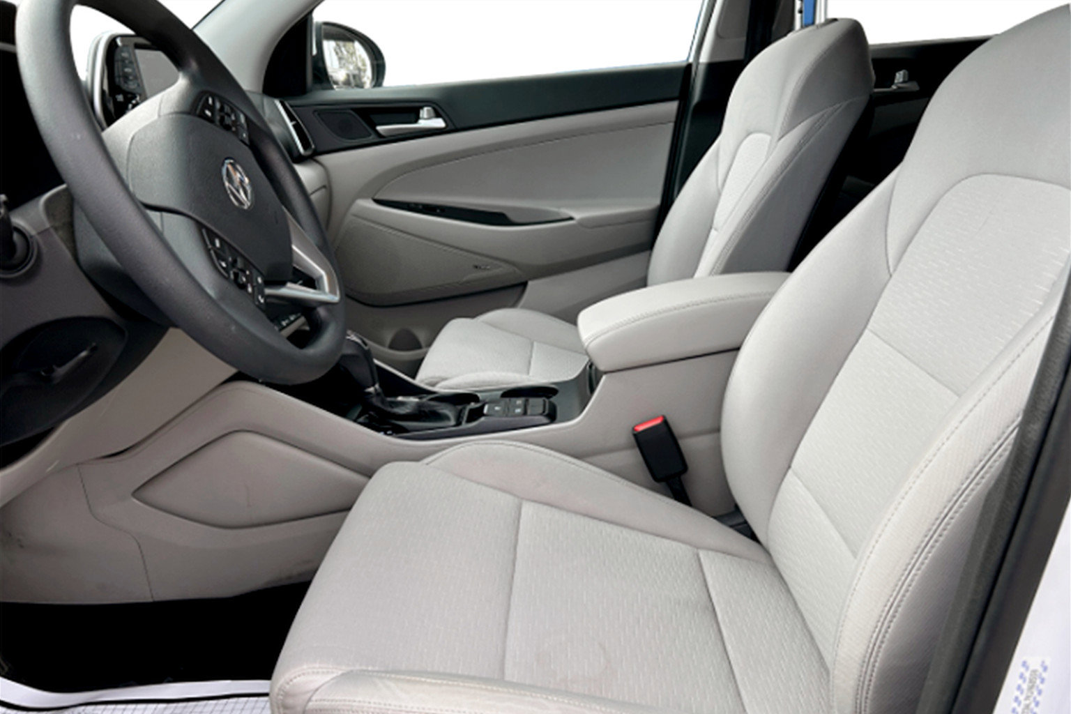 Used 2019 Hyundai Tucson Sport image 21