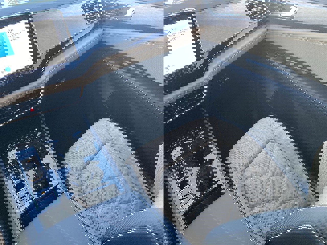 New 2026 Volkswagen Atlas Cross Sport SE image 12