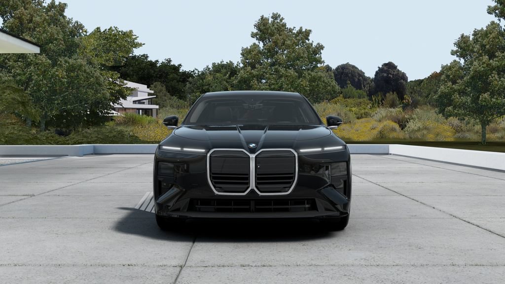 New 2027 BMW 740i RWD image 3