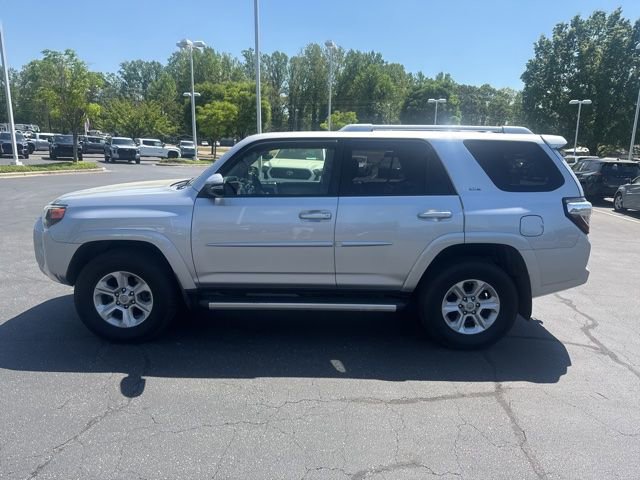 Used 2016 Toyota 4Runner SR5 image 8