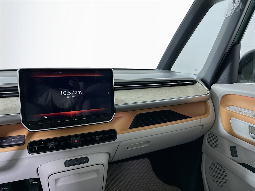 New 2025 Volkswagen ID. Buzz Pro S Plus image 20