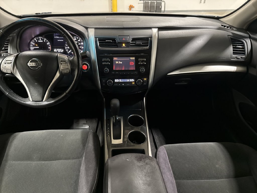 Used 2013 Nissan Altima 2.5 SV w/ 2.5SV Convenience Pkg FWD image 10