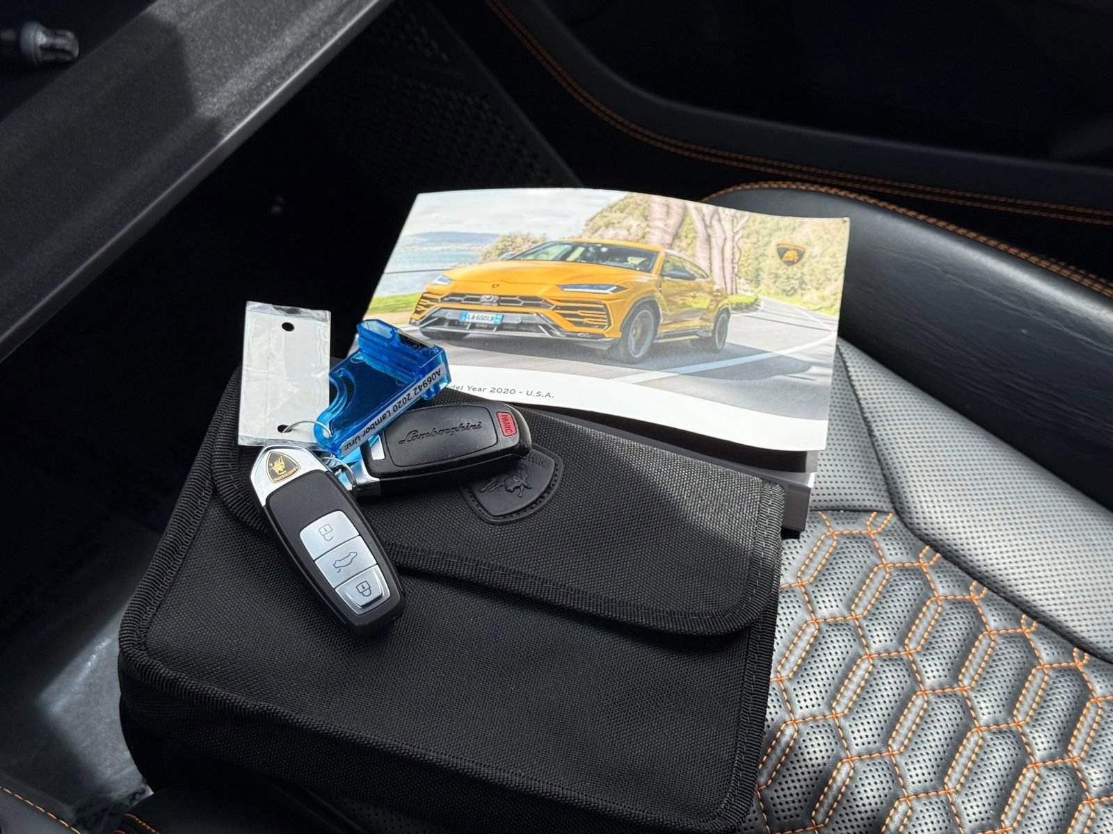 Used 2020 Lamborghini Urus image 27