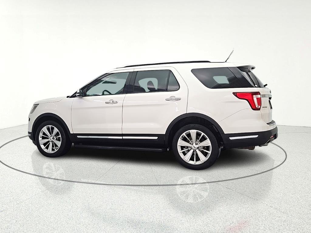 Used 2019 Ford Explorer Limited w/ Equipment Group 301A image 6