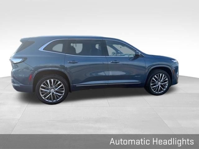 Used 2025 Buick Enclave Avenir w/ Super Cruise Package image 19