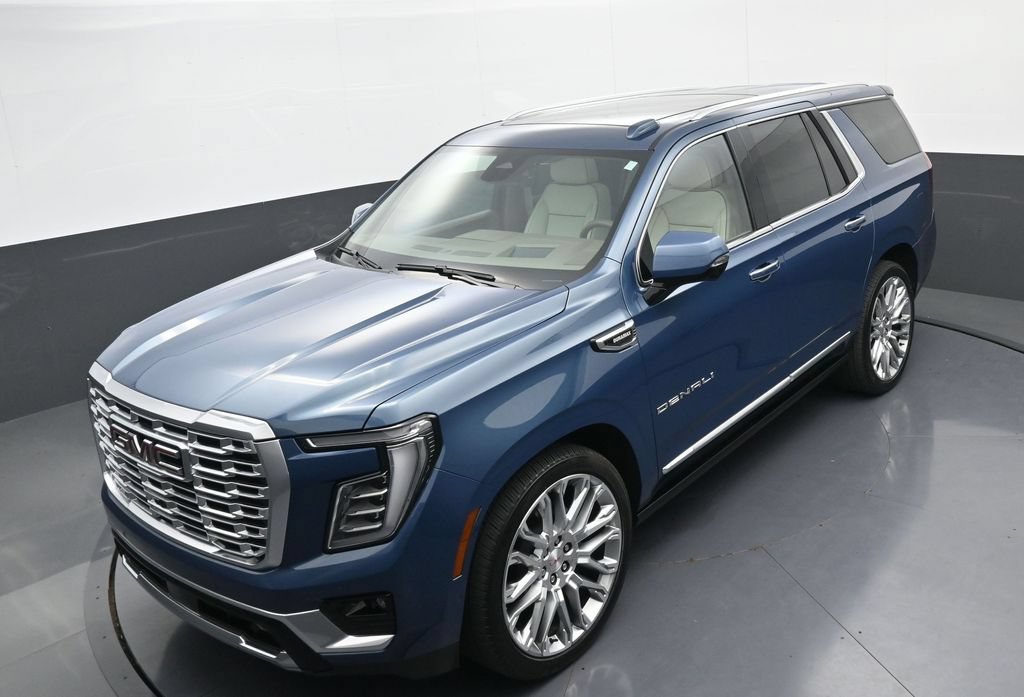 Used 2025 GMC Yukon Denali w/ Denali Reserve Package AWD/4WD image 33