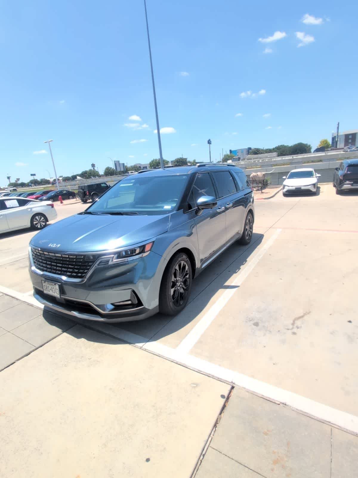 Used 2023 Kia Carnival SX Prestige