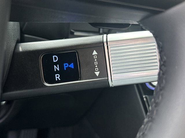 Used 2025 Hyundai Santa Fe Calligraphy image 35