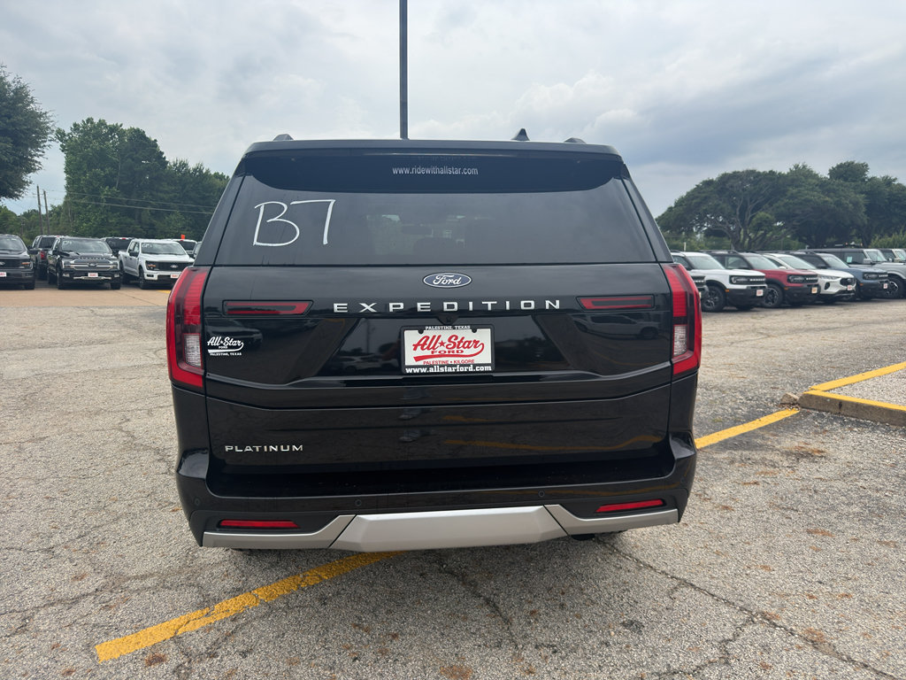 New 2026 Ford Expedition Platinum w/ Driver's Package AWD/4WD image 6