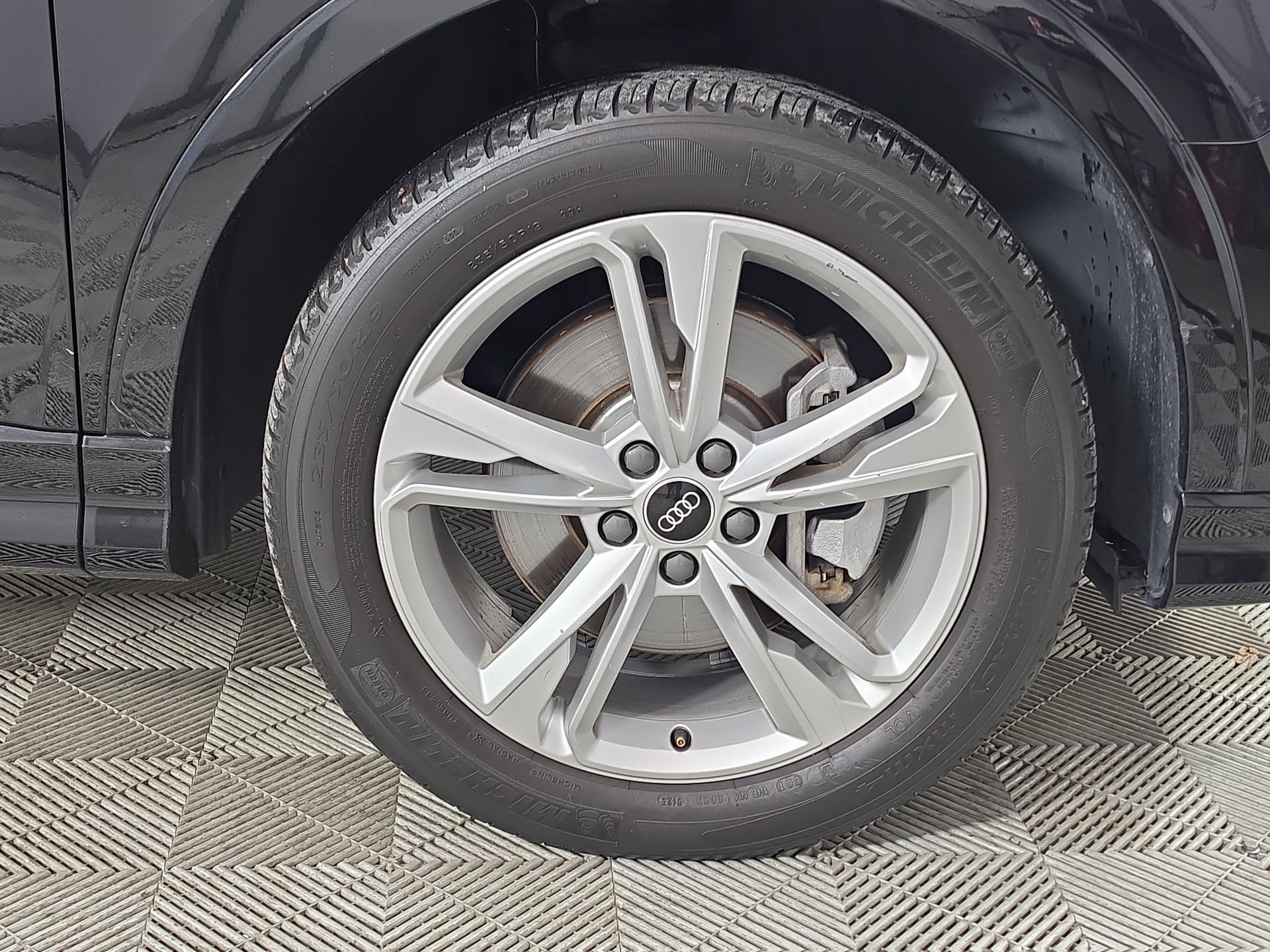Certified 2022 Audi Q3 2.0T Premium Plus w/ Premium Plus Package AWD/4WD image 10
