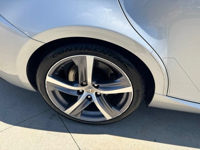 Used 2018 Lexus IS 300 AWD w/ Comfort Package image 10