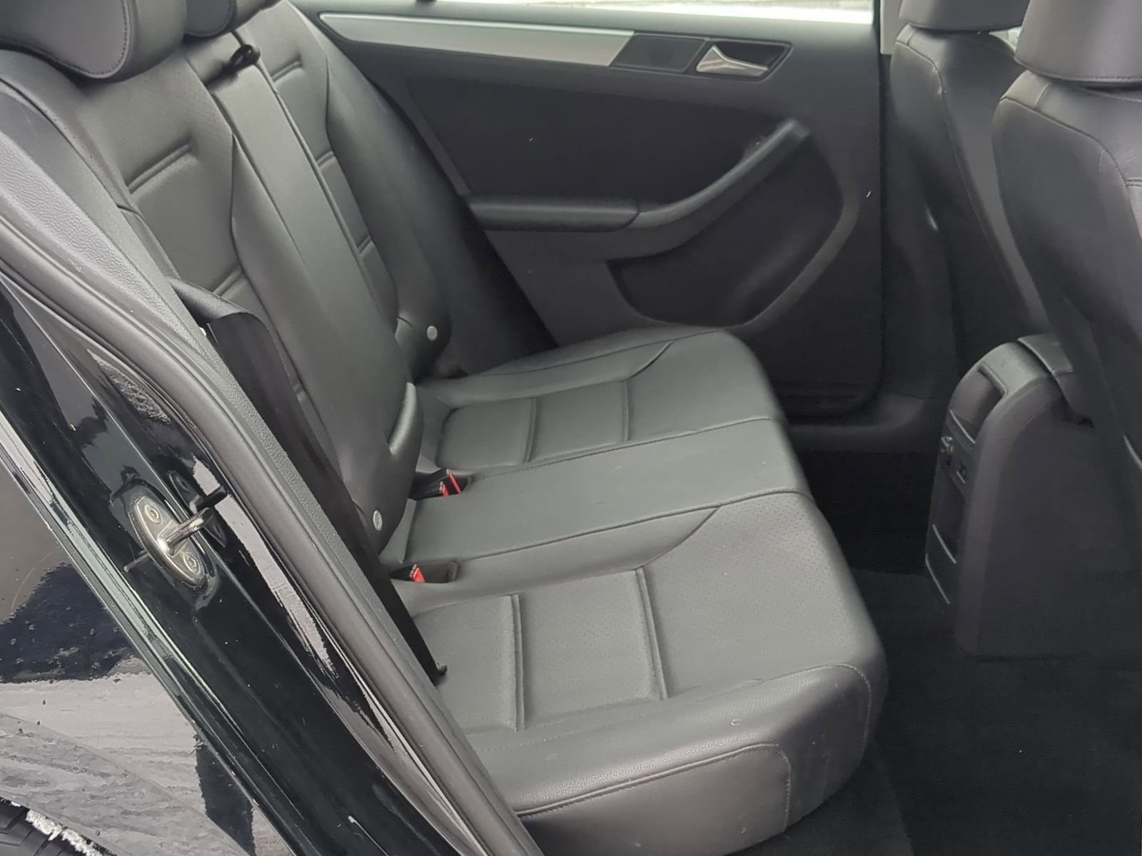 Used 2014 Volkswagen Jetta SE image 22