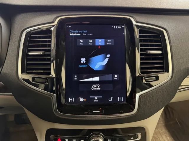 Used 2016 Volvo XC90 T6 Momentum w/ Protection Package Plus image 17