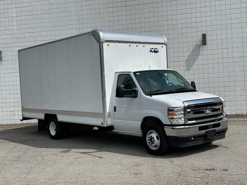 New 2026 Ford E-350 and Econoline 350 Super Duty w/ Power Equipment Group RWD image 25