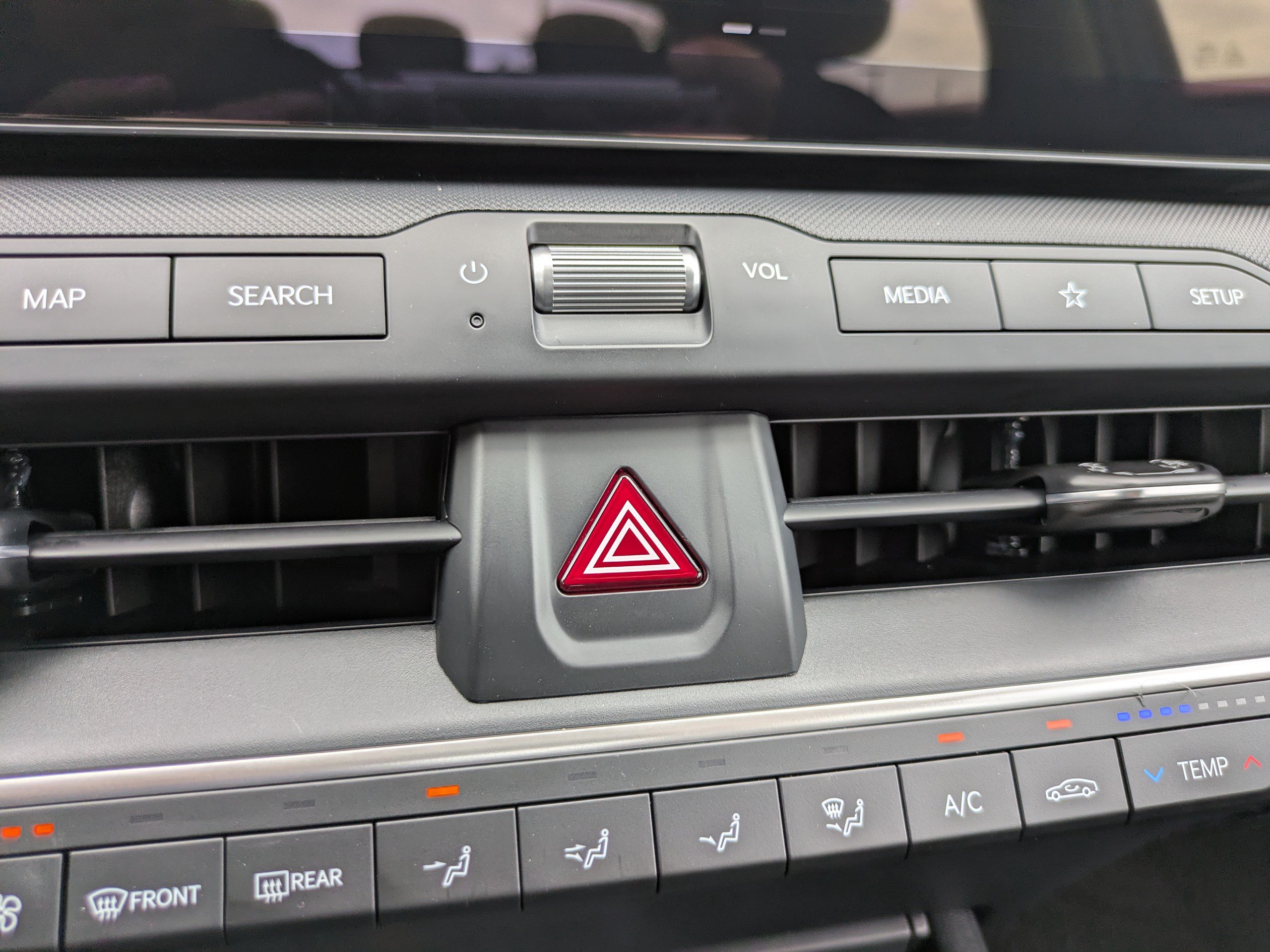 New 2026 Kia K4 FWD image 31