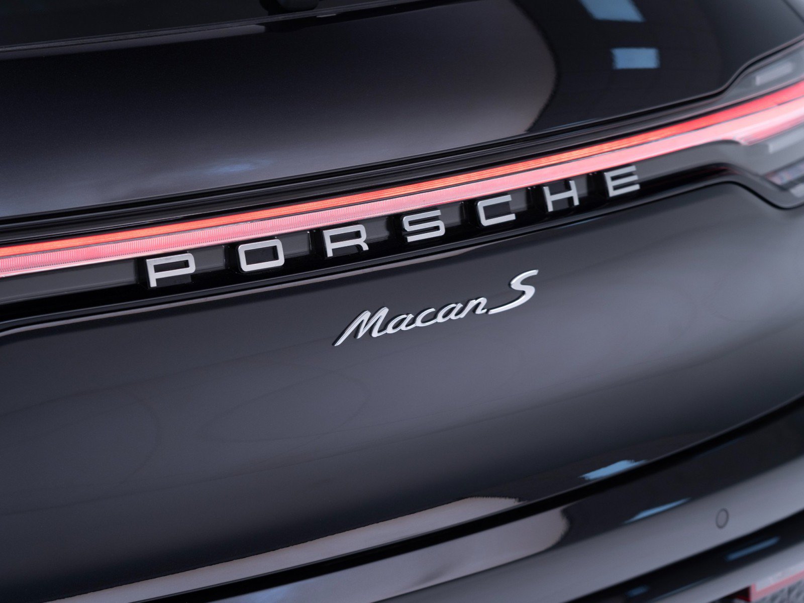 New 2026 Porsche Macan S AWD/4WD image 14