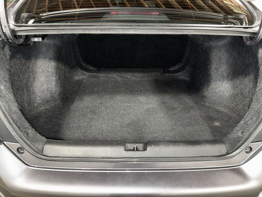 Used 2019 Honda Civic LX image 30