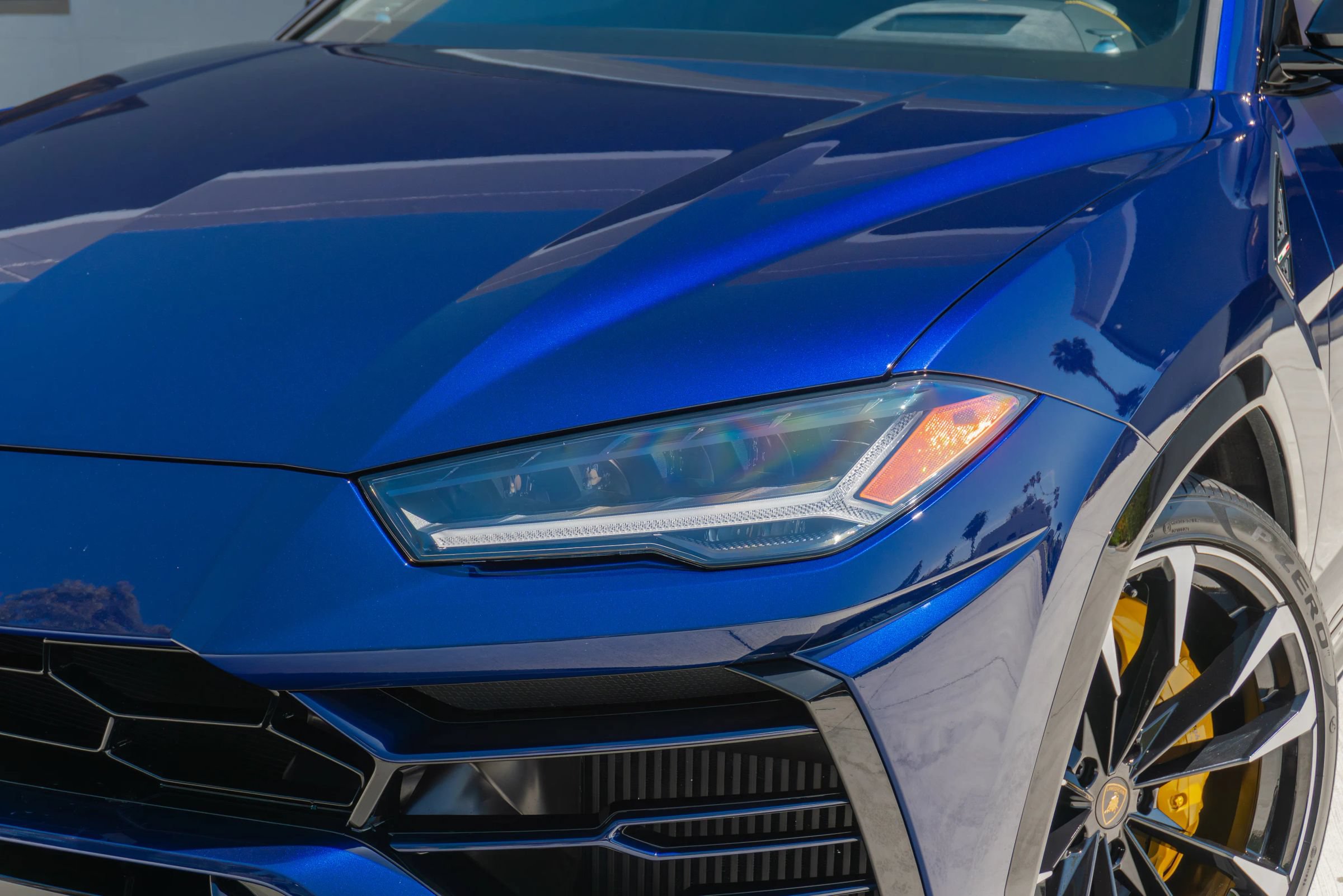 Used 2021 Lamborghini Urus AWD/4WD image 23