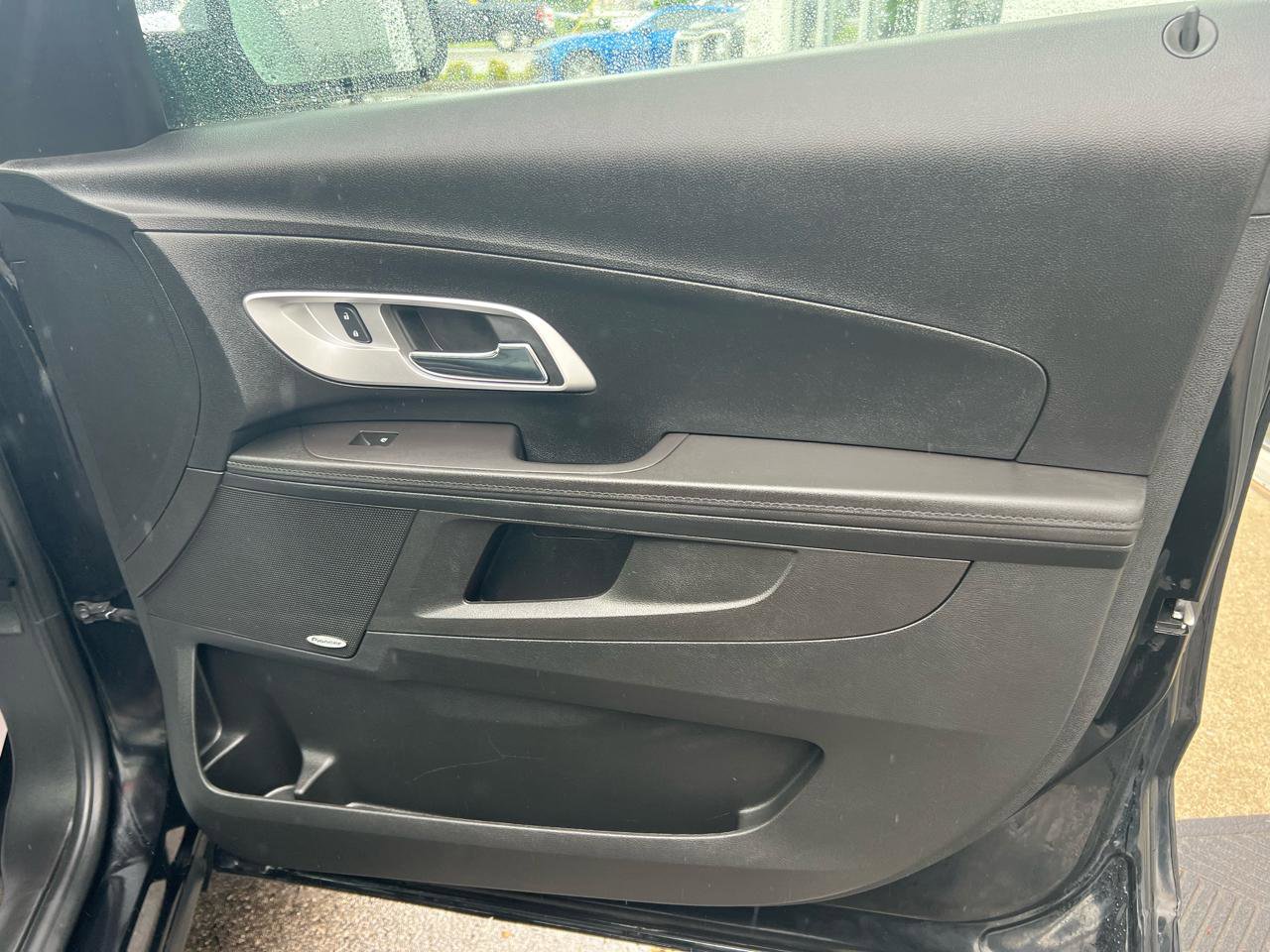 Used 2016 Chevrolet Equinox LTZ w/ Enhanced Convenience Package FWD image 18