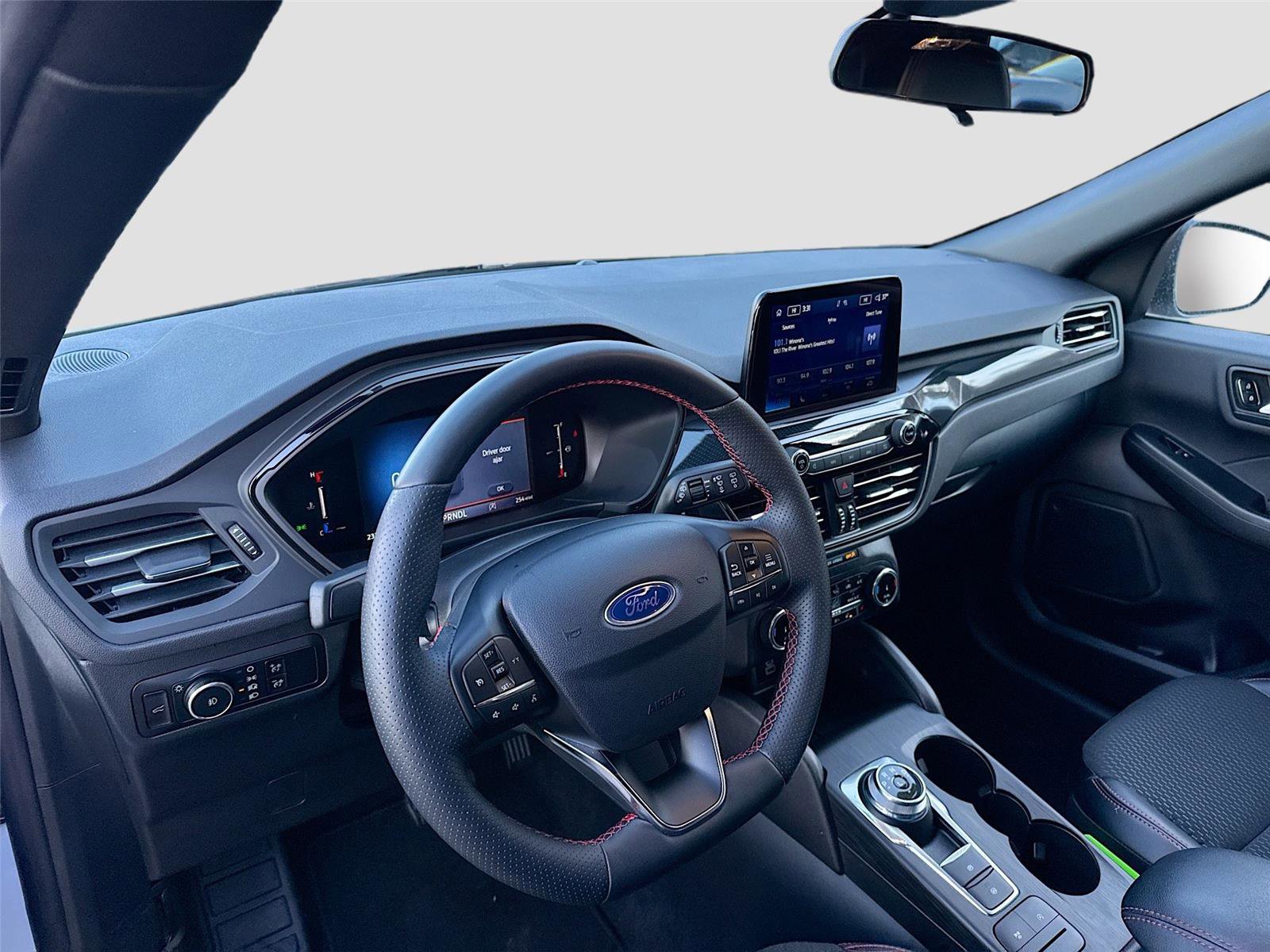 Used 2025 Ford Escape ST-Line Select image 9