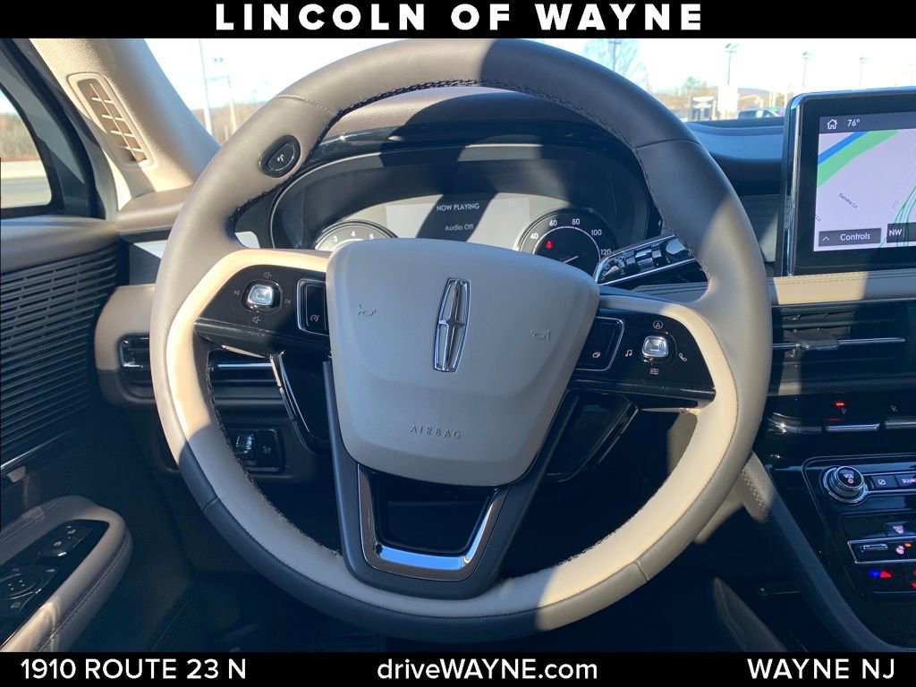 Certified 2022 Lincoln Corsair AWD w/ Equipment Group 101A image 24