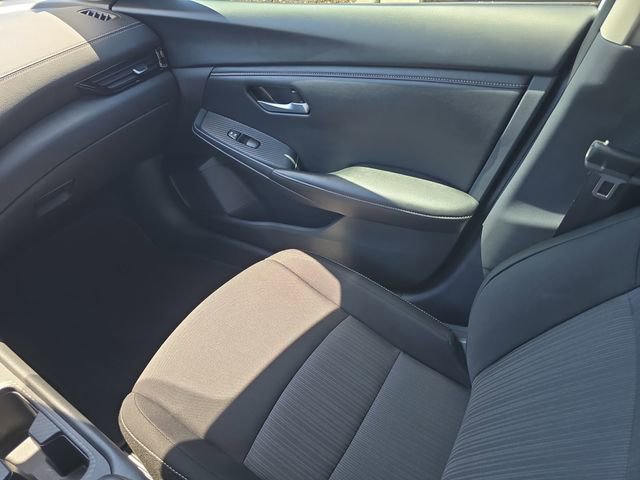 Certified 2025 Nissan Sentra SV image 15