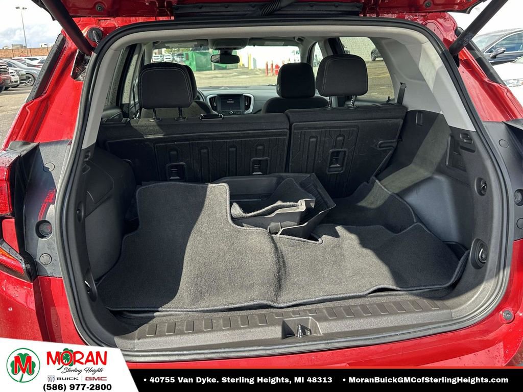 Certified 2023 GMC Terrain SLE w/ Driver Convenience Package AWD/4WD image 12