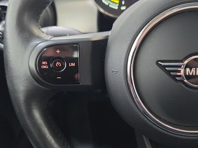 Used 2024 MINI Cooper SE FWD image 12