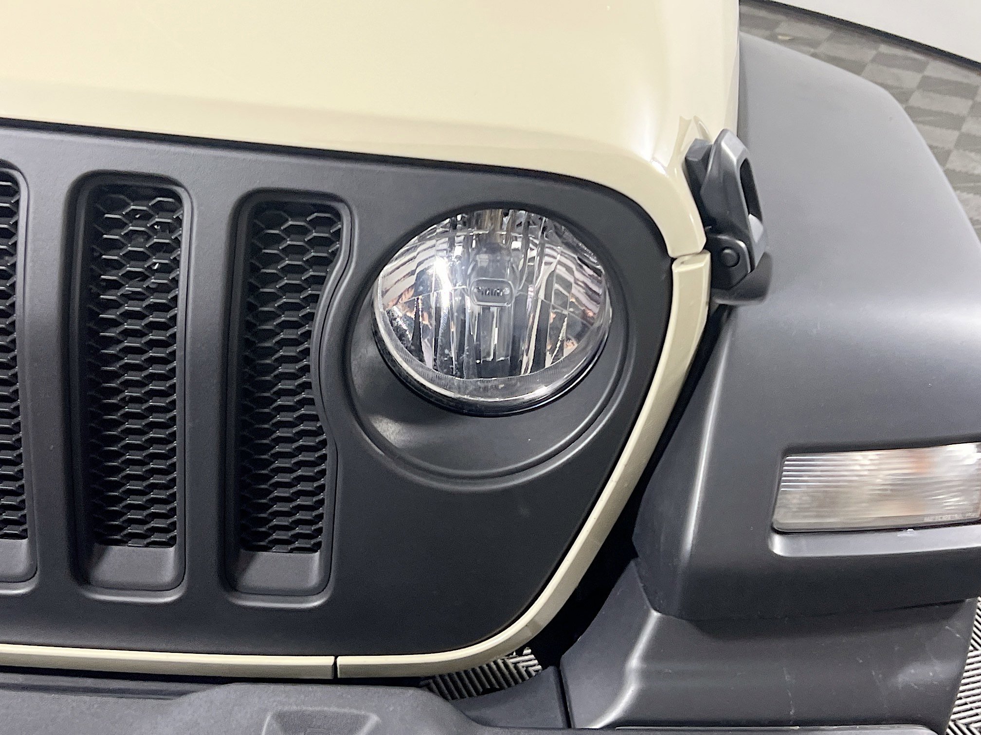 Used 2022 Jeep Wrangler Unlimited Sport image 11