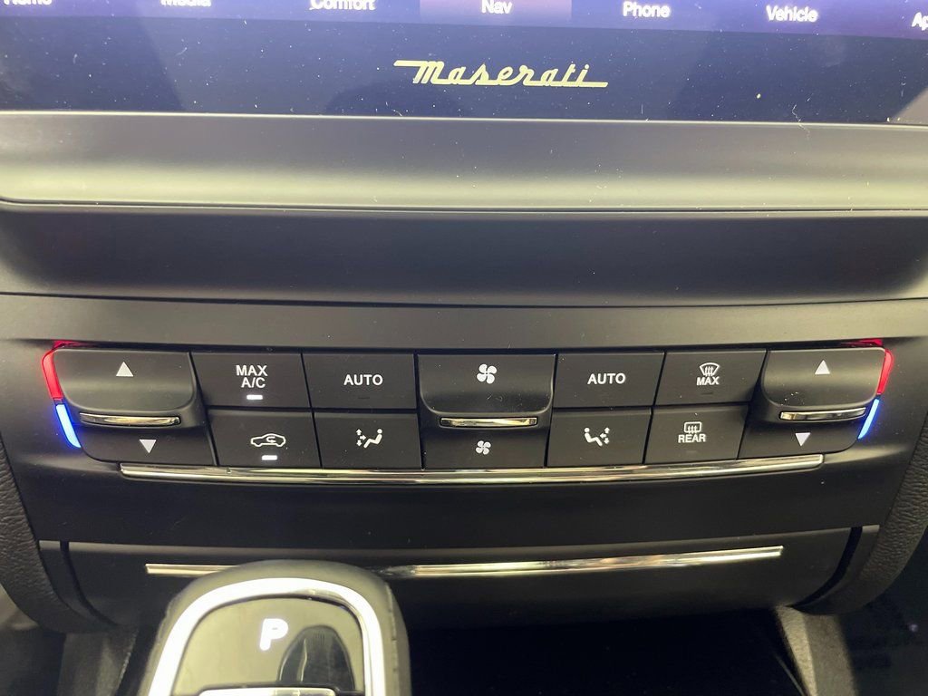Used 2022 Maserati Ghibli Modena RWD image 26