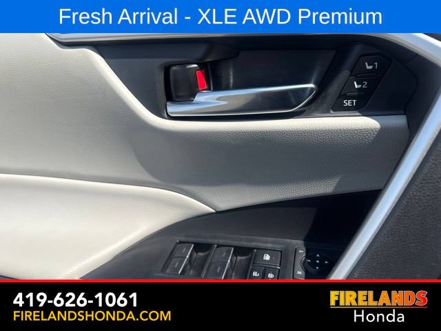 Used 2022 Toyota RAV4 XLE Premium AWD/4WD image 23
