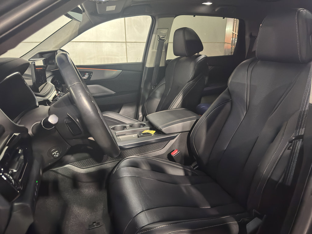 Used 2025 Acura MDX FWD w/ Technology Package image 10