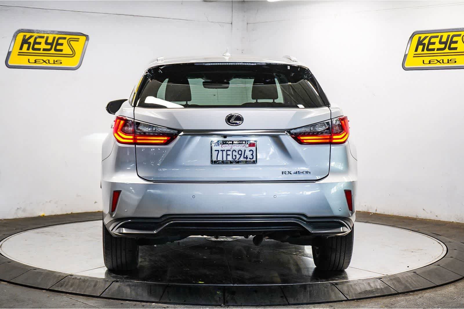 Used 2016 Lexus RX 450h FWD w/ Cold Weather Package image 4