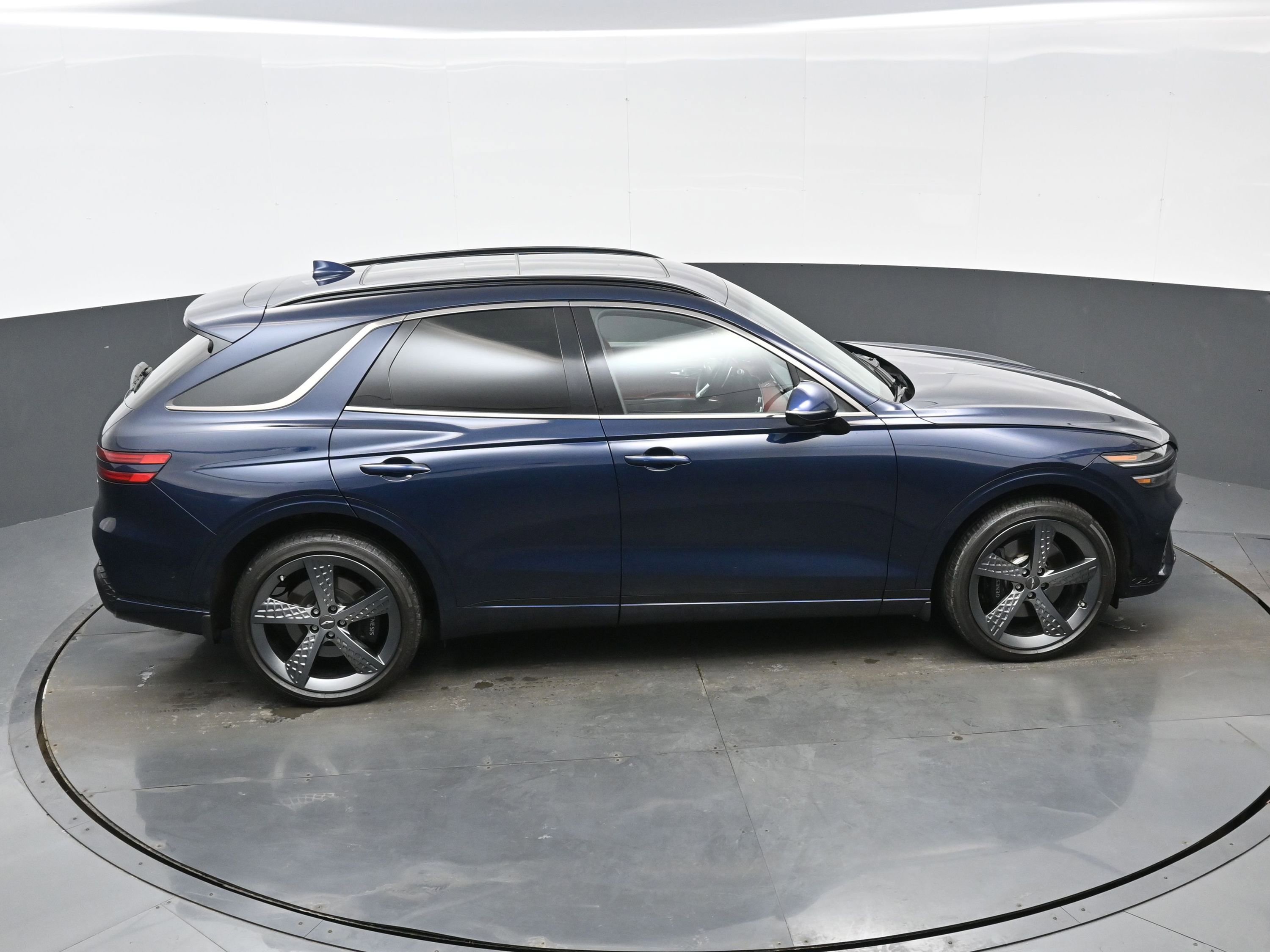 Certified 2023 Genesis GV70 2.5T w/ Sport Prestige Package image 42