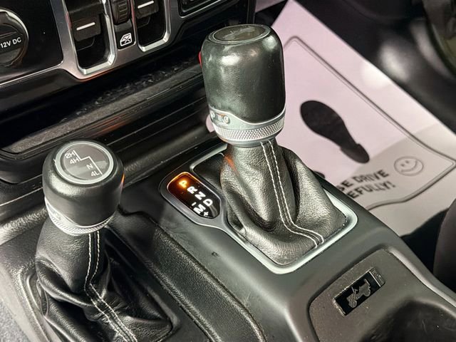 Used 2021 Jeep Wrangler Unlimited Sahara AWD/4WD image 17