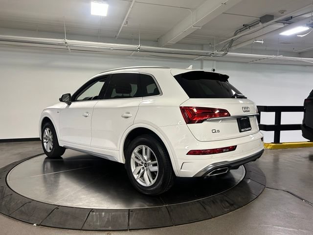 Used 2024 Audi Q5 2.0T Premium w/ Convenience Package AWD/4WD image 5