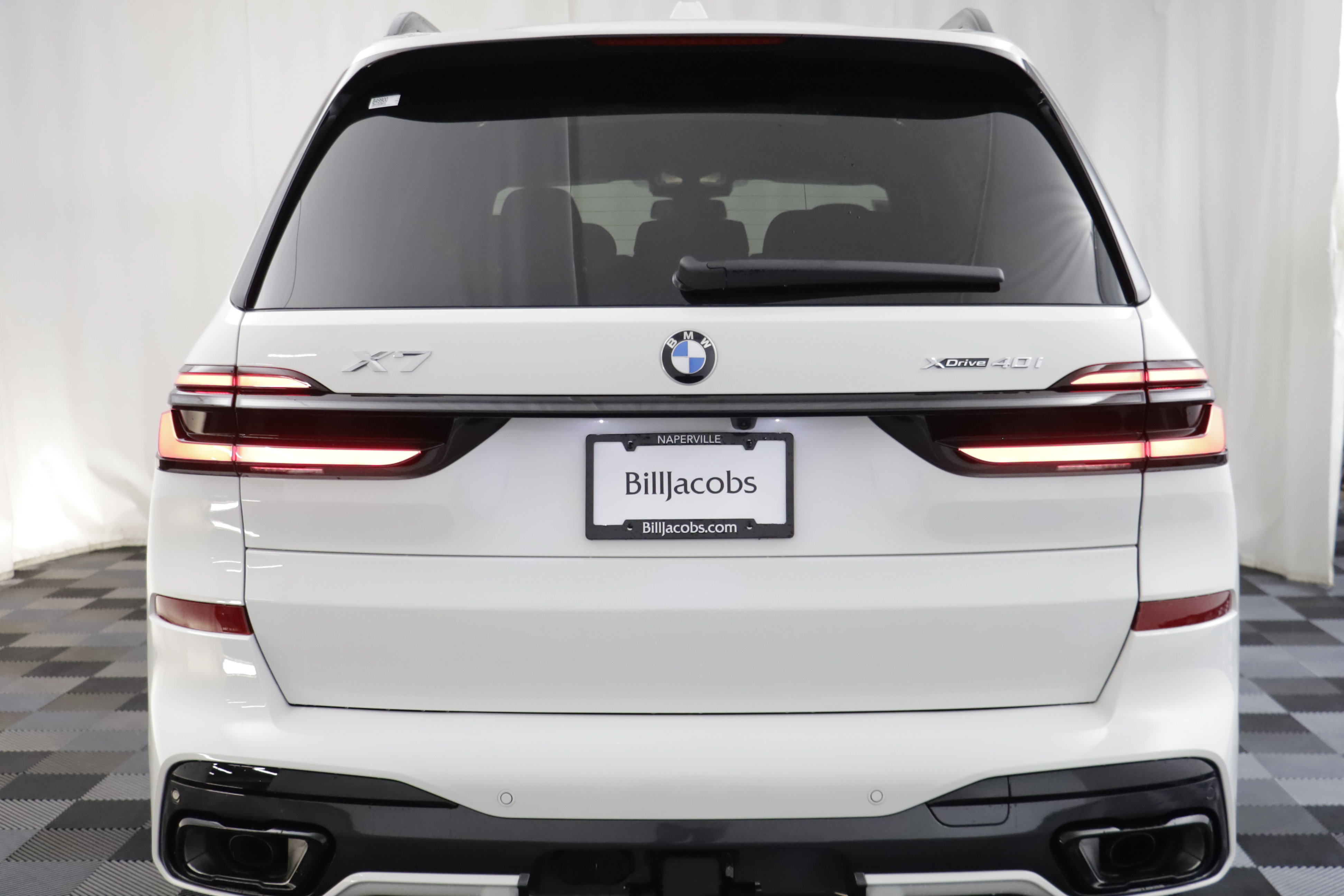 New 2027 BMW X7 xDrive40i w/ M Sport Package AWD/4WD image 17