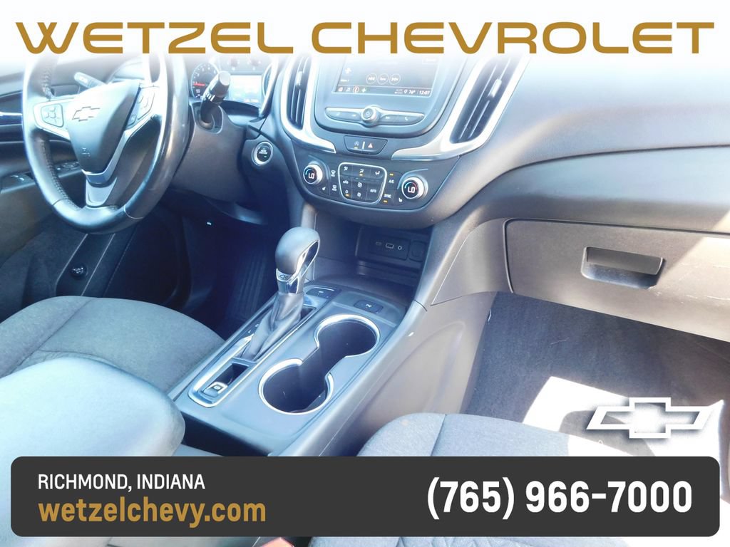 Used 2022 Chevrolet Equinox LT w/ Driver Convenience Package AWD/4WD image 18