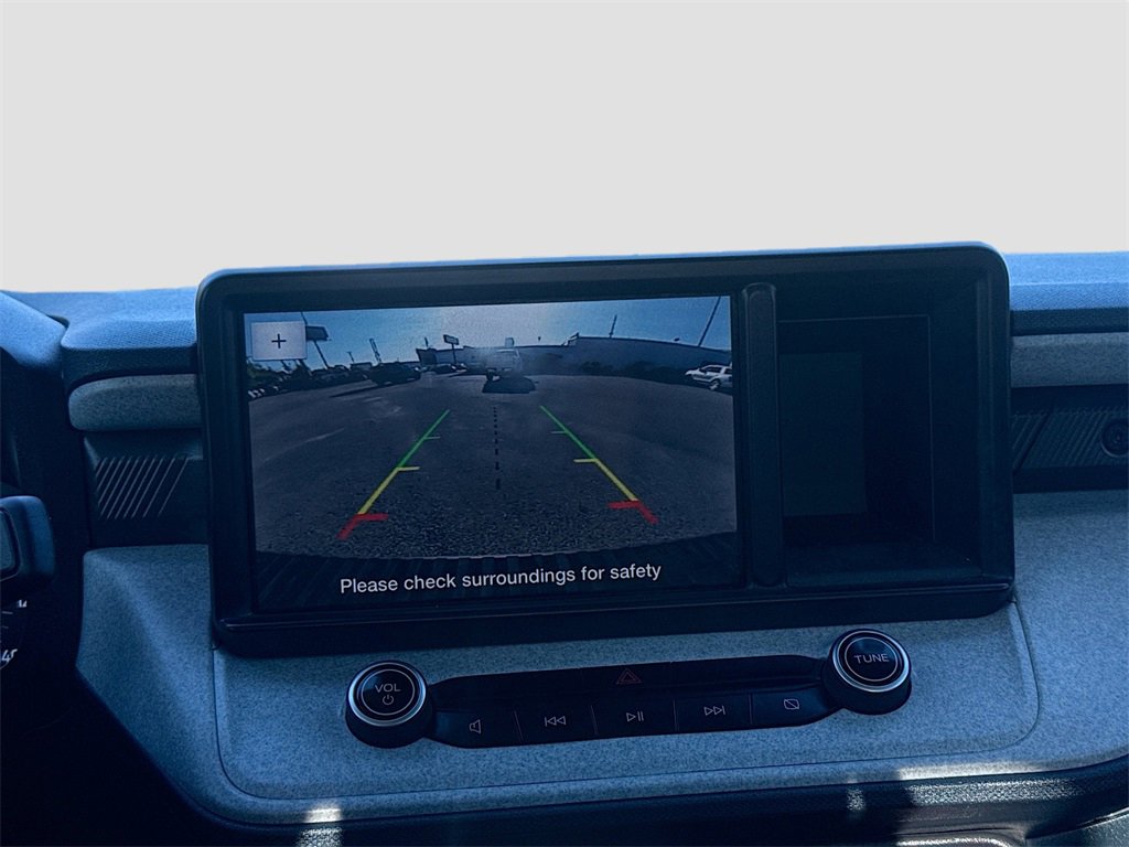 Used 2023 Ford Maverick XLT image 13