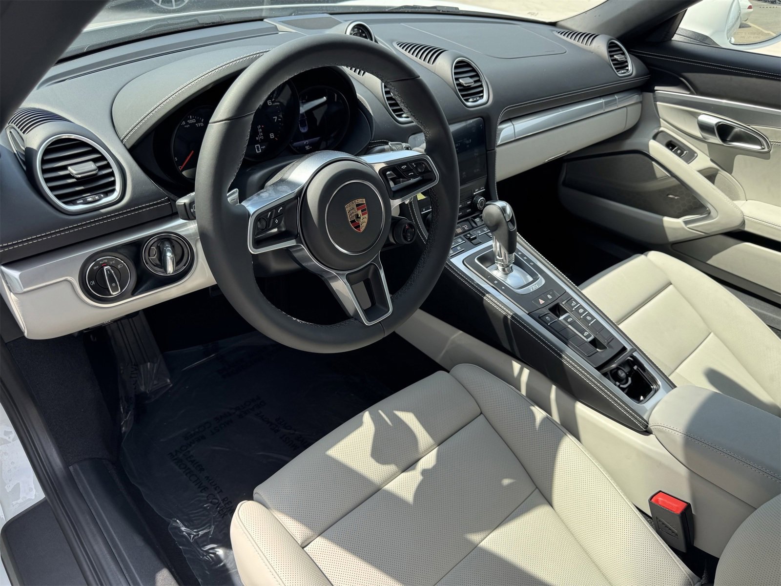 New 2025 Porsche 718 Boxster image 4