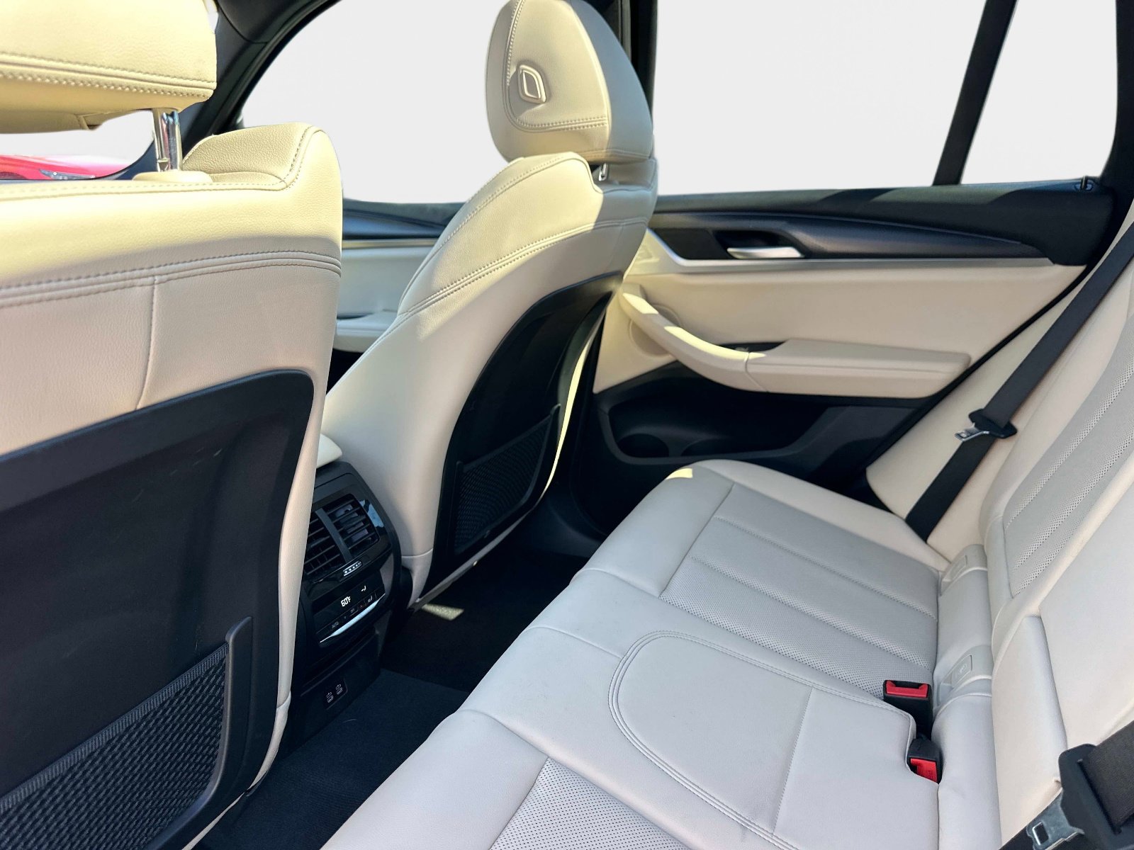 Used 2023 BMW X3 sDrive30i w/ M Sport Package image 16